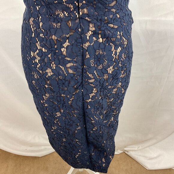 Fame & Partners Dress US 4 Navy Lace Beige Sleeveless Side Cutouts Overlap Skirt - Picture 14 of 15